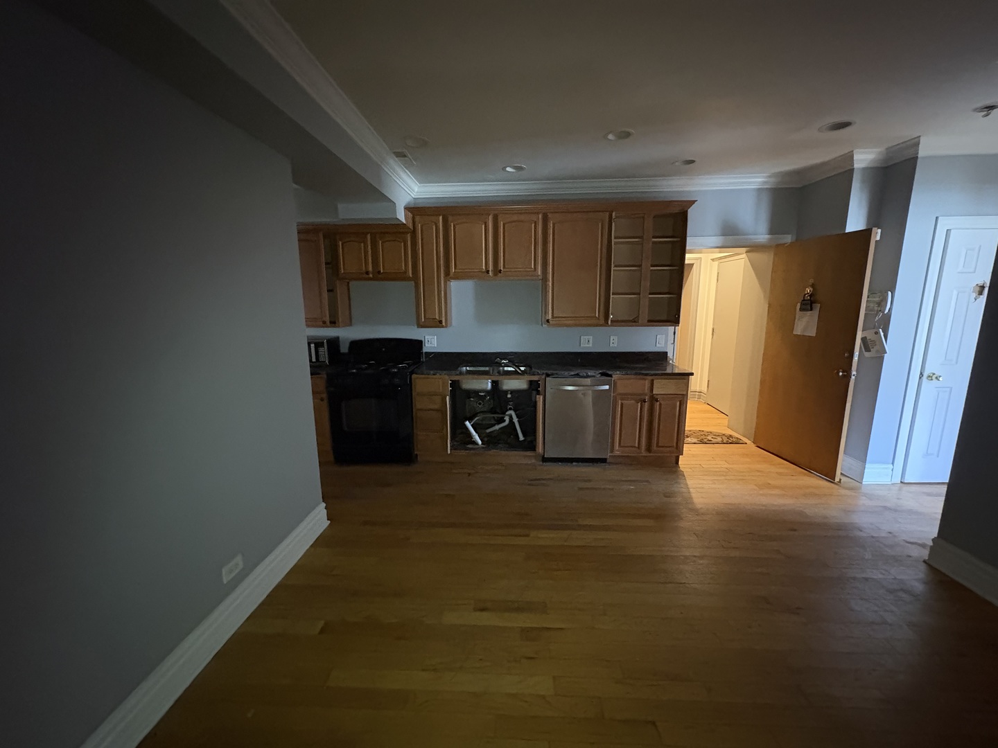 917 E 78th Street 102E
