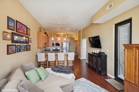 Tiny photo for 1464 S Michigan Avenue #703, Chicago, IL 60605 (MLS # 12662546)