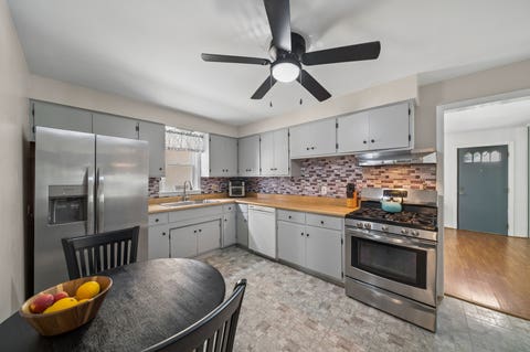 Tiny photo for 2534 Maple Street, River Grove, IL 60171 (MLS # 12610128)