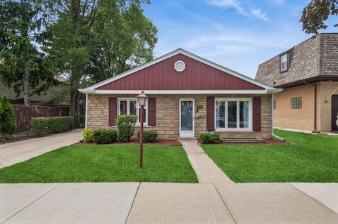 Photo of 2534 Maple Street, River Grove, IL 60171 (MLS # 12610128)