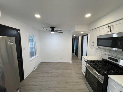 Tiny photo for 7545 Beloit Avenue, Bridgeview, IL 60455 (MLS # 12543929)