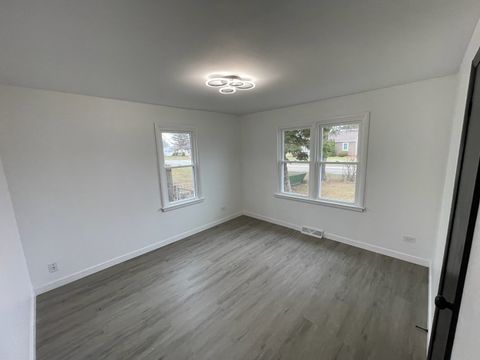 Tiny photo for 7545 Beloit Avenue, Bridgeview, IL 60455 (MLS # 12543929)