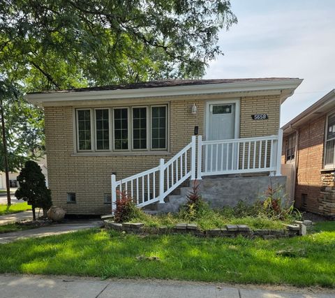 Photo of 5658 S Austin Avenue, Chicago, IL 60638 (MLS # 12528829)