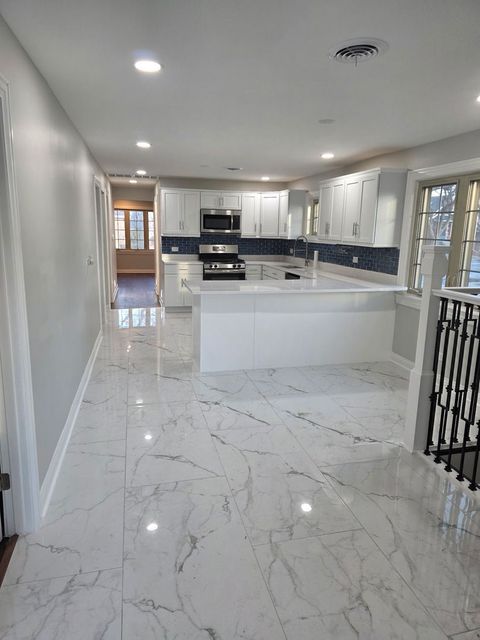 Tiny photo for 5658 S Austin Avenue, Chicago, IL 60638 (MLS # 12528829)