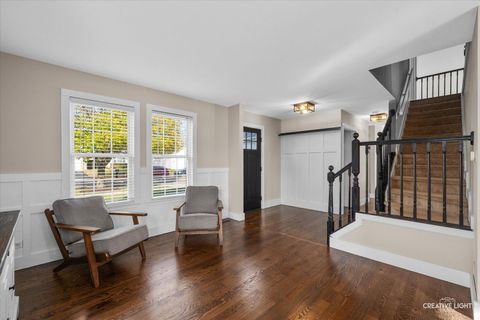 Tiny photo for 363 Cornwall Avenue, South Elgin, IL 60177 (MLS # 12542682)