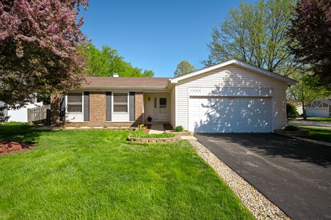 Photo of 1000 Hunter Street, Lombard, IL 60148 (MLS # 12633359)