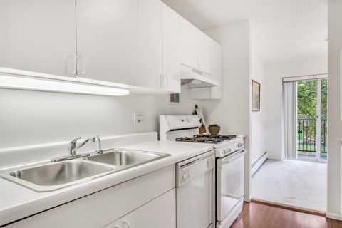 Tiny photo for 1107 S Old Wilke Road #201, Arlington Heights, IL 60005 (MLS # 12441478)