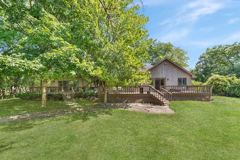 Tiny photo for 1543 N Saint Marys Road, Green Oaks, IL 60048 (MLS # 12735909)