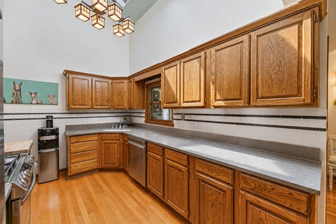 Tiny photo for 1543 N Saint Marys Road, Green Oaks, IL 60048 (MLS # 12735909)