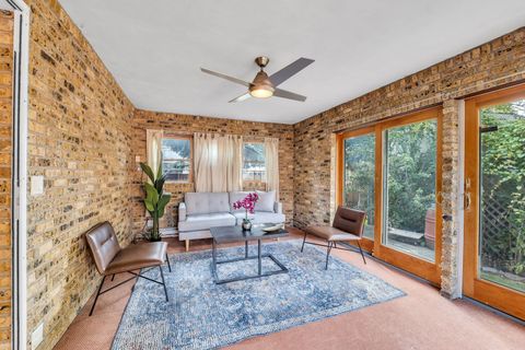 Tiny photo for 6020 N Landers Avenue, Chicago, IL 60646 (MLS # 12520823)