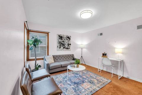 Tiny photo for 6020 N Landers Avenue, Chicago, IL 60646 (MLS # 12520823)
