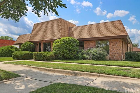 1350 Chase Street Algonquin IL 60102