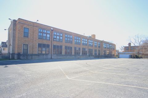 10101-21 S PARNELL Avenue Chicago IL 60628