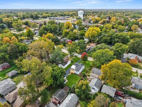 Tiny photo for 5505 Pershing Avenue, Downers Grove, IL 60515 (MLS # 12493703)