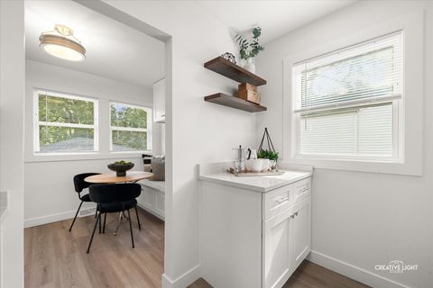 Tiny photo for 5505 Pershing Avenue, Downers Grove, IL 60515 (MLS # 12493703)