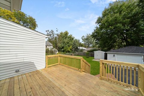 Tiny photo for 5505 Pershing Avenue, Downers Grove, IL 60515 (MLS # 12493703)