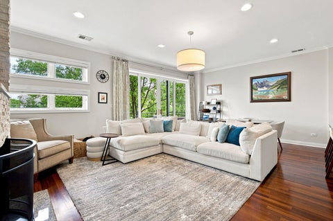 Tiny photo for 1925 W Irving Park Road #3, Chicago, IL 60613 (MLS # 12736150)