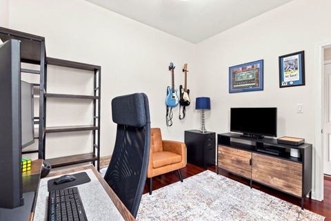 Tiny photo for 1925 W Irving Park Road #3, Chicago, IL 60613 (MLS # 12736150)