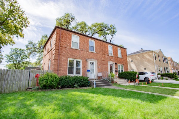 1697 STOCKTON AVE, DES PLAINES, IL 60018 - Image 18105cd4dc613ef03a3f7df84d86897f/539794073