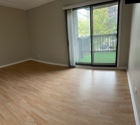 Tiny photo for 917 Vose Drive #211, Gurnee, IL 60031 (MLS # 12503962)