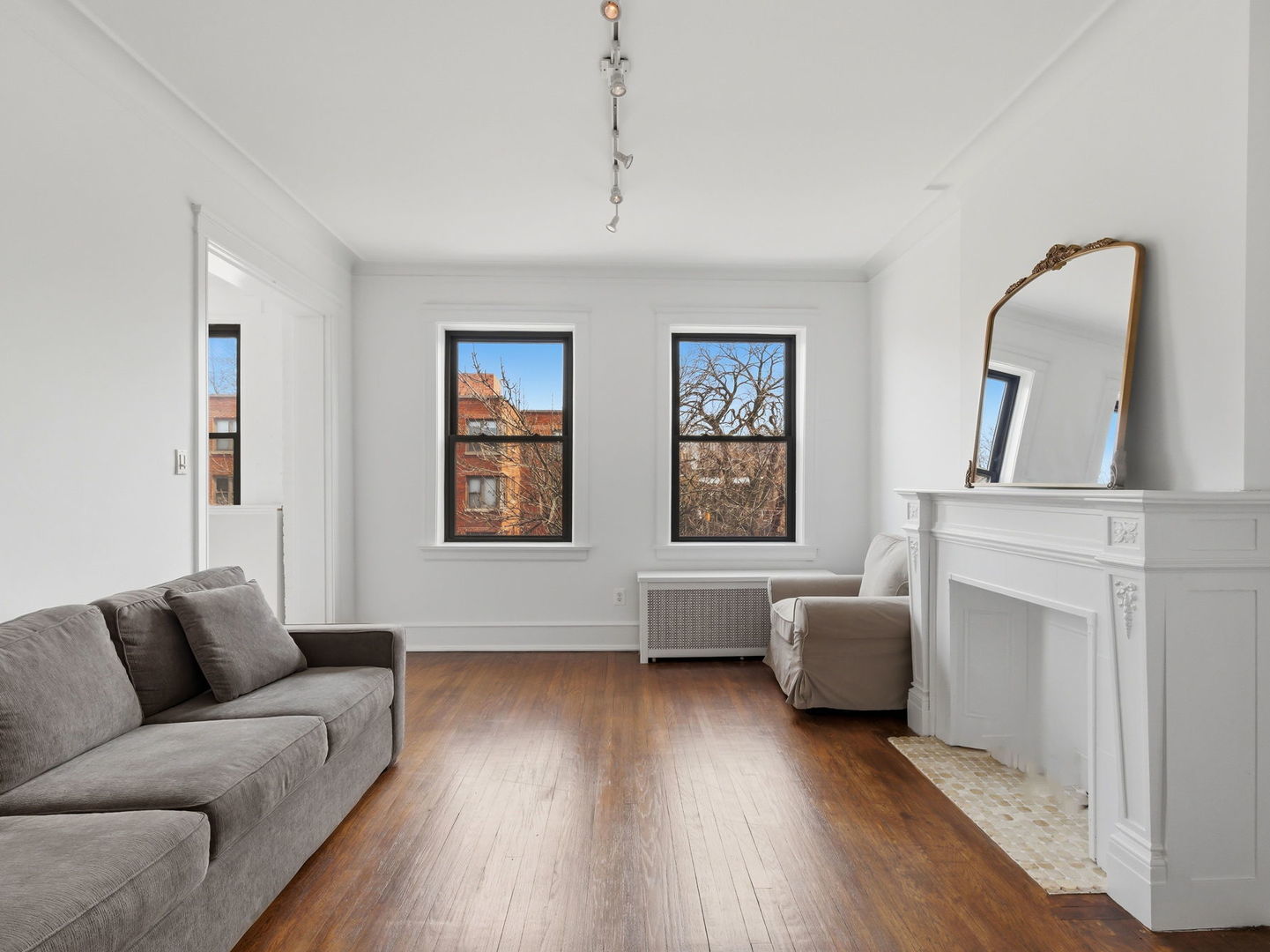 5108 S Woodlawn Avenue 3G