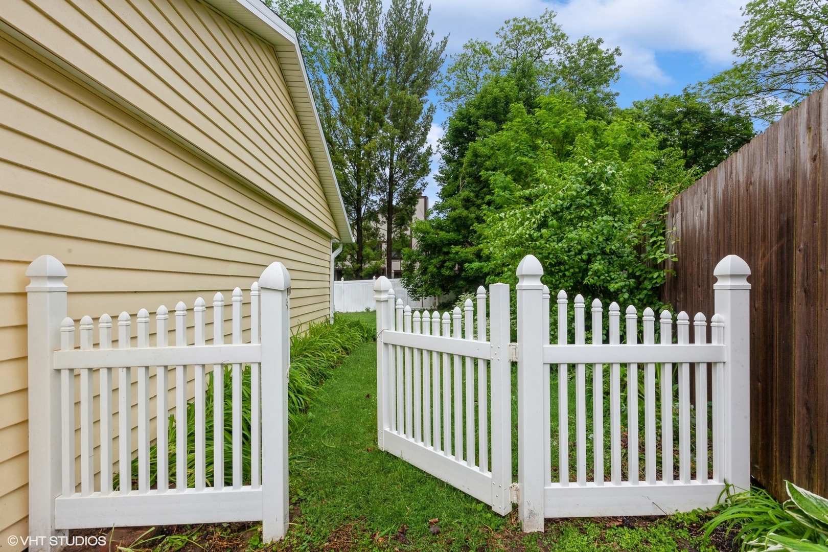 1224 Foxglade Court