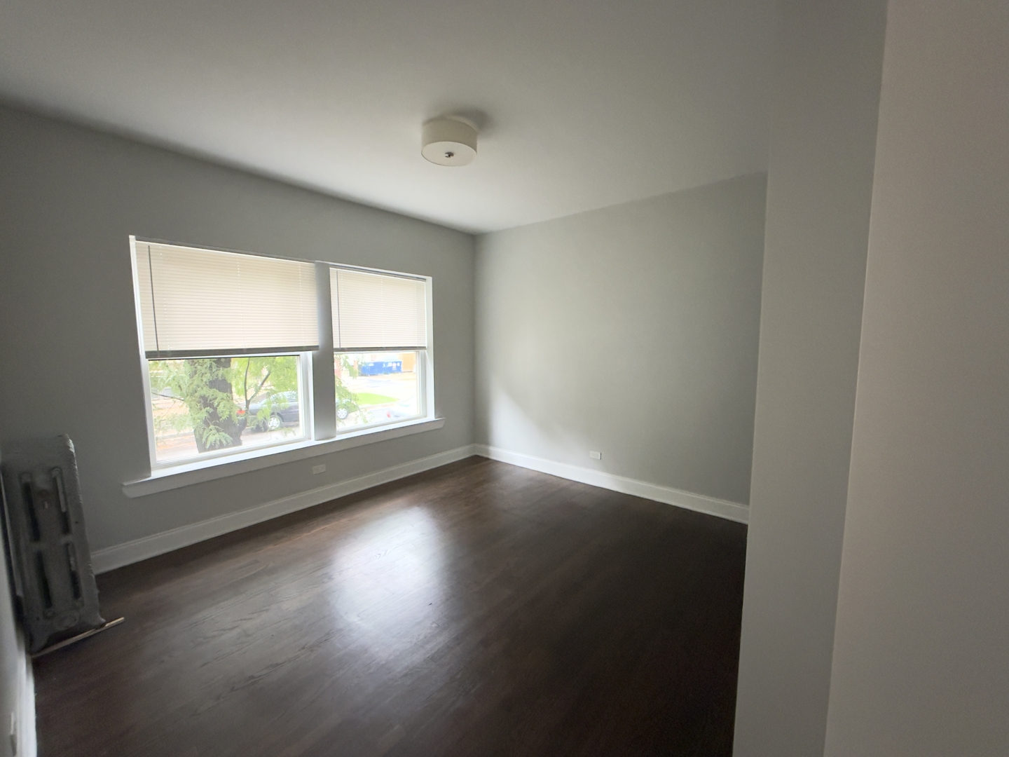 3351 W Sunnyside Avenue 1