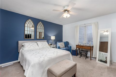 Tiny photo for 821 Thornberry Street, Ottawa, IL 61350 (MLS # 12526406)