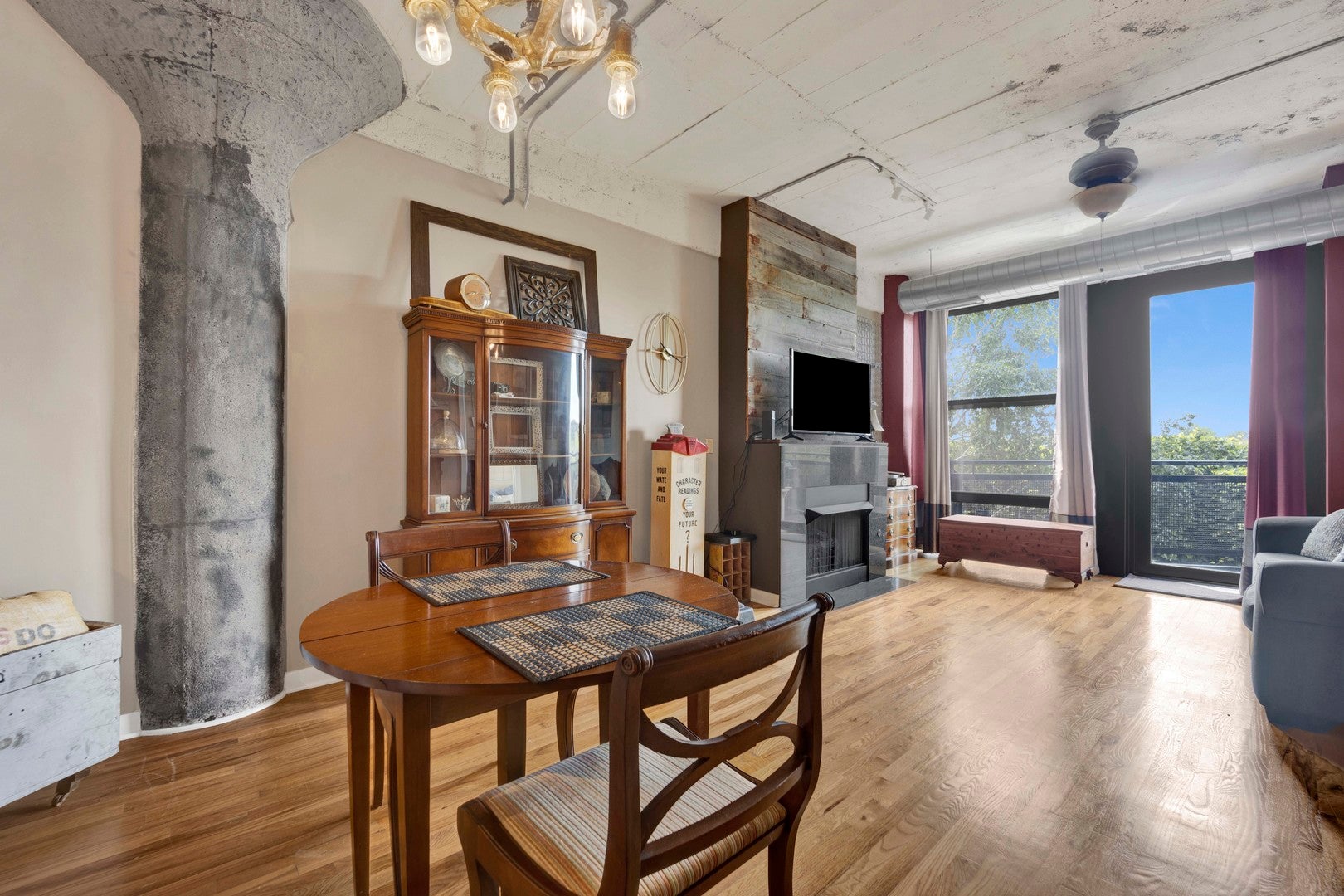 1071 W 15th Street 214