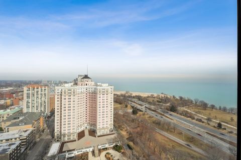 Tiny photo for 5455 N Sheridan Road #2807, Chicago, IL 60640 (MLS # 12567837)