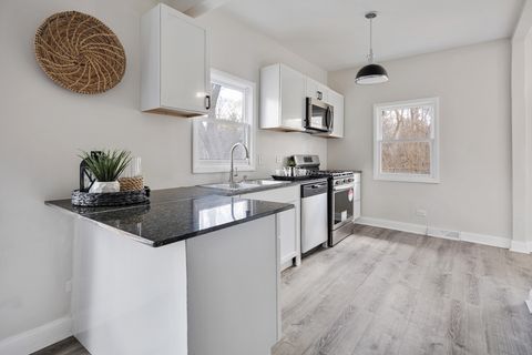 Tiny photo for 38169 N 3rd Avenue, Spring Grove, IL 60081 (MLS # 12603226)