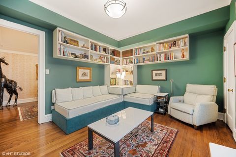 Tiny photo for 419 W Wellington Avenue #1, Chicago, IL 60657 (MLS # 12346478)