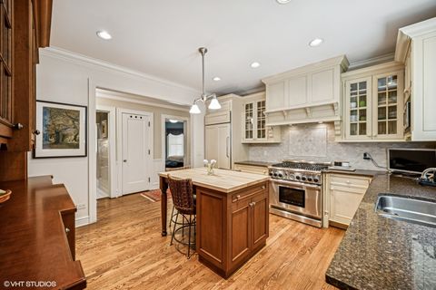Tiny photo for 419 W Wellington Avenue #1, Chicago, IL 60657 (MLS # 12346478)