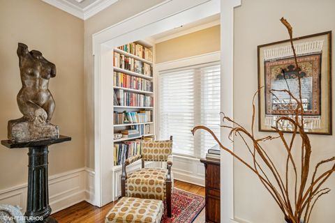Tiny photo for 419 W Wellington Avenue #1, Chicago, IL 60657 (MLS # 12346478)
