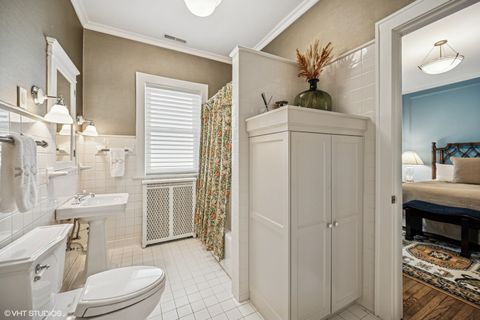 Tiny photo for 419 W Wellington Avenue #1, Chicago, IL 60657 (MLS # 12346478)