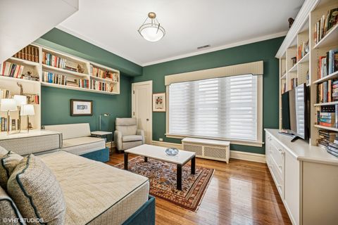 Tiny photo for 419 W Wellington Avenue #1, Chicago, IL 60657 (MLS # 12346478)