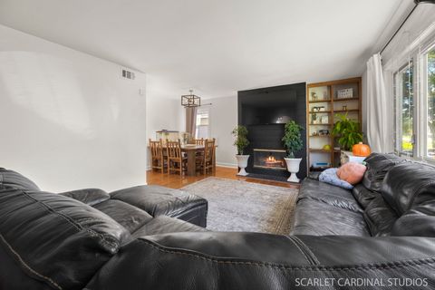 Tiny photo for 835 S Wisconsin Avenue, Villa Park, IL 60181 (MLS # 12500021)