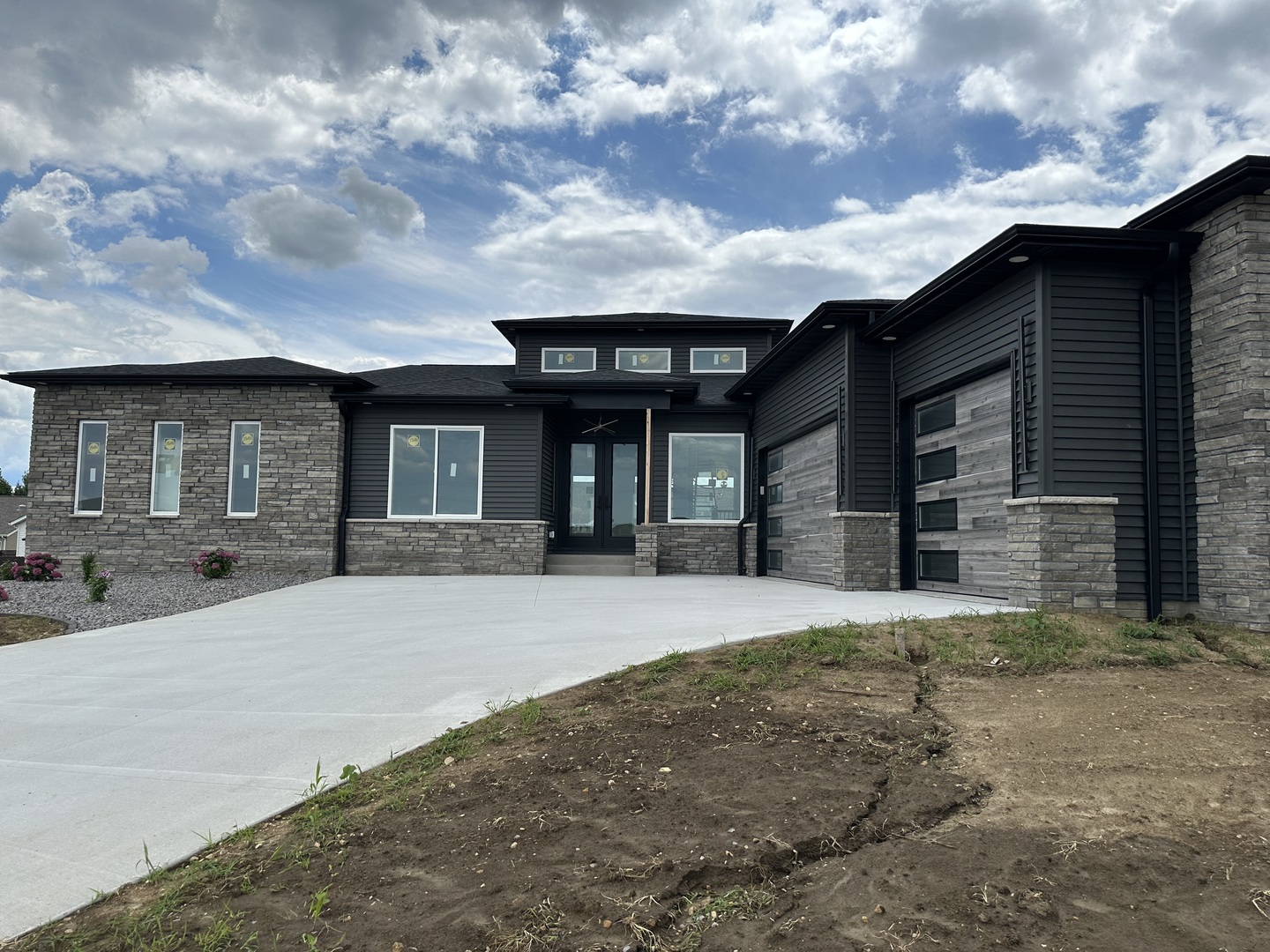 1709 KATIE Court