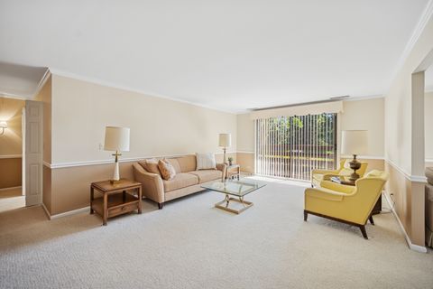 Tiny photo for 2000 CHESTNUT Avenue #103, Glenview, IL 60025 (MLS # 12475109)