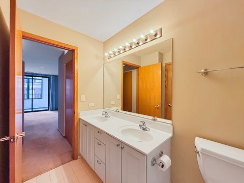 Tiny photo for 910 S Michigan Avenue #1009, Chicago, IL 60605 (MLS # 12621706)