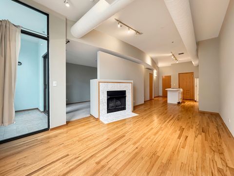 Tiny photo for 910 S Michigan Avenue #1009, Chicago, IL 60605 (MLS # 12621706)