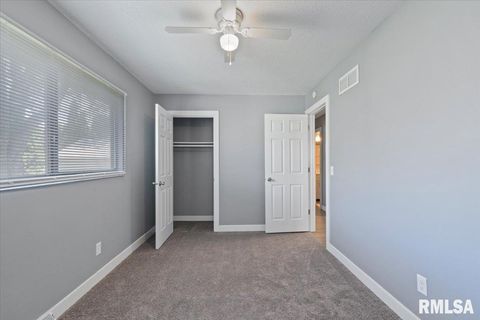 Tiny photo for 3518 W GARFIELD Street, Davenport, IA 52804 (MLS # 12571320)