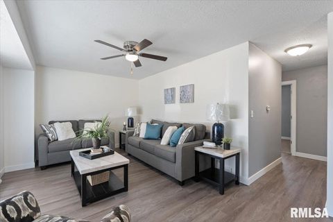 Tiny photo for 3518 W GARFIELD Street, Davenport, IA 52804 (MLS # 12571320)