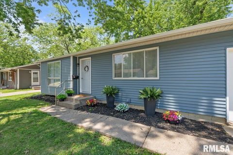 Tiny photo for 3518 W GARFIELD Street, Davenport, IA 52804 (MLS # 12571320)