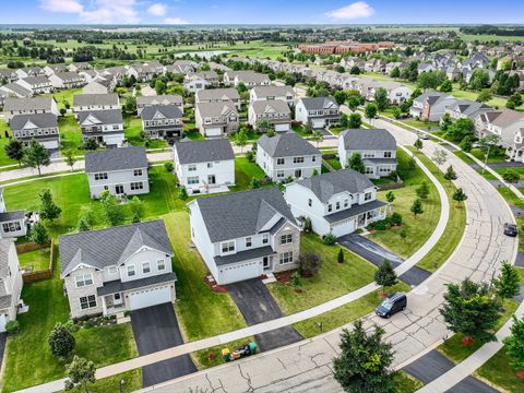 Tiny photo for 12811 Conifer Street, Plainfield, IL 60585 (MLS # 12533481)