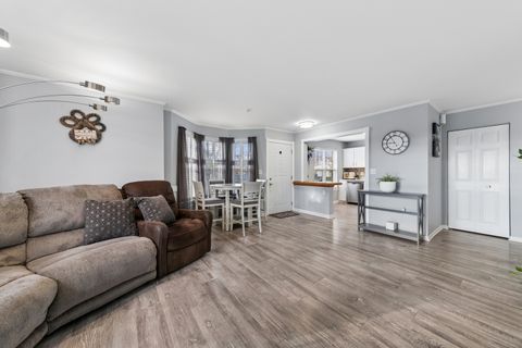 Tiny photo for 1979 Gary Court #A, Schaumburg, IL 60193 (MLS # 12602941)