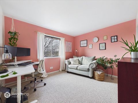 Tiny photo for 113 W Brandon Court #E31, Palatine, IL 60067 (MLS # 12627730)
