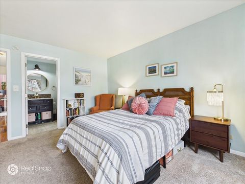 Tiny photo for 113 W Brandon Court #E31, Palatine, IL 60067 (MLS # 12627730)