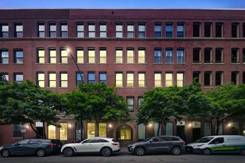 400 S Green Street 305 Chicago IL 60607