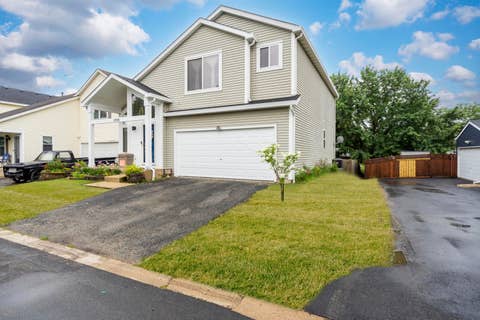 Tiny photo for 1739 Hickory Park Lane, Aurora, IL 60504 (MLS # 12742389)